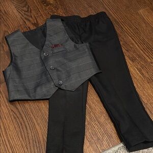Gray and Black Vest and Pants Set